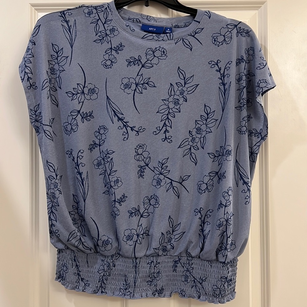 Apt 9 ladies blouse
